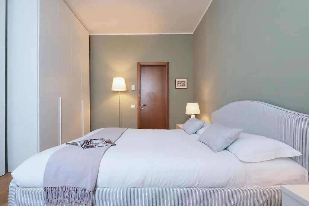 Contempora Apartments - Bilocale Castello Sforzesco Milan 0*,
