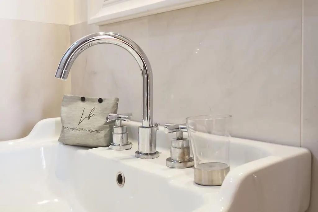 Contempora Apartments - Bilocale Castello Sforzesco Milan