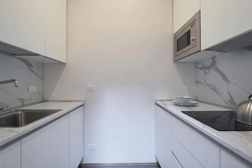Contempora Apartments - Bilocale Castello Sforzesco Milan
